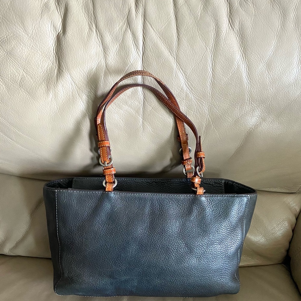 Authentic Coach Purse!! - Picture 2 of 16